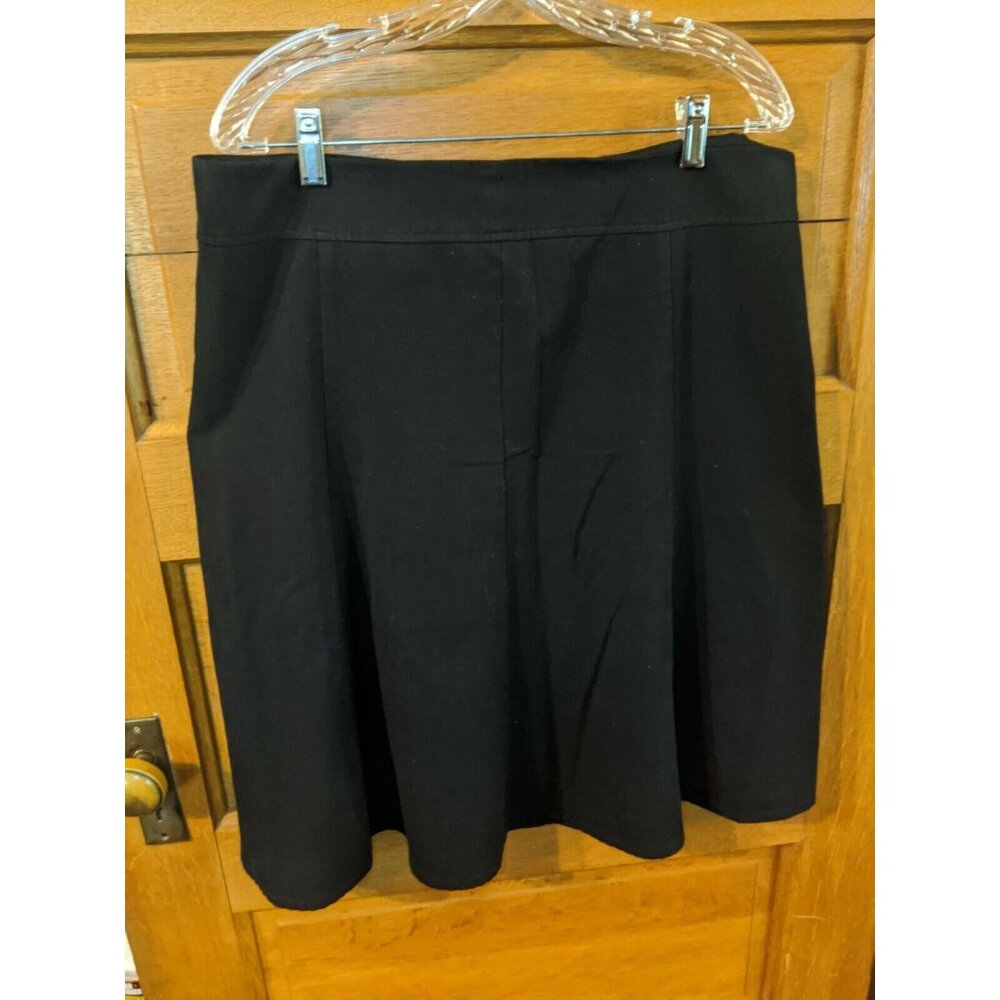 Maurices Woman Black Flare A-line Skirt Size Large Stretch
